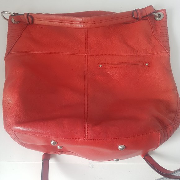 B Makowsky Red Orange Color 100% Leather Shoulder Bag Purse Pockets Zipper 93 - Picture 2 of 16